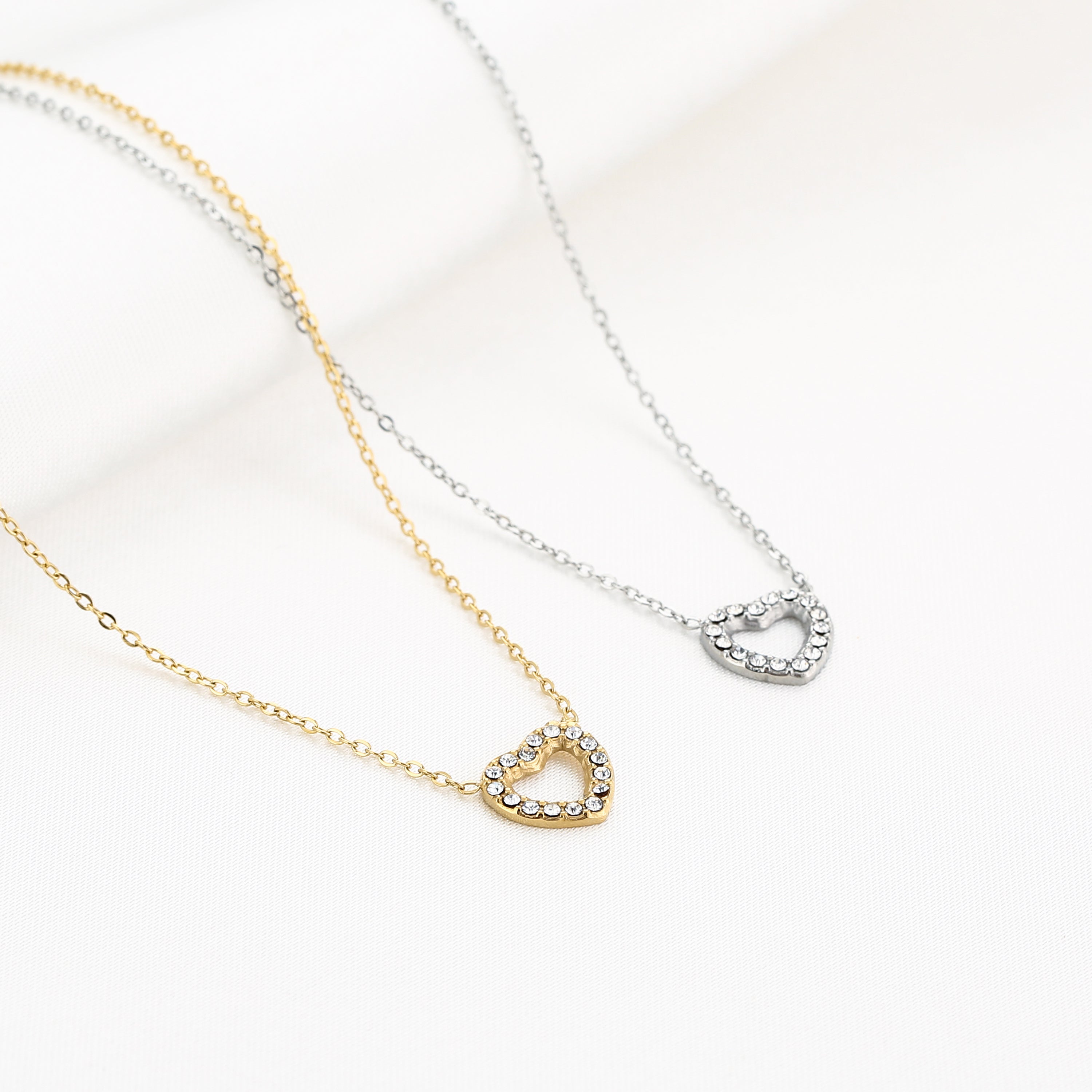 Sparkle Heart Necklace Gold