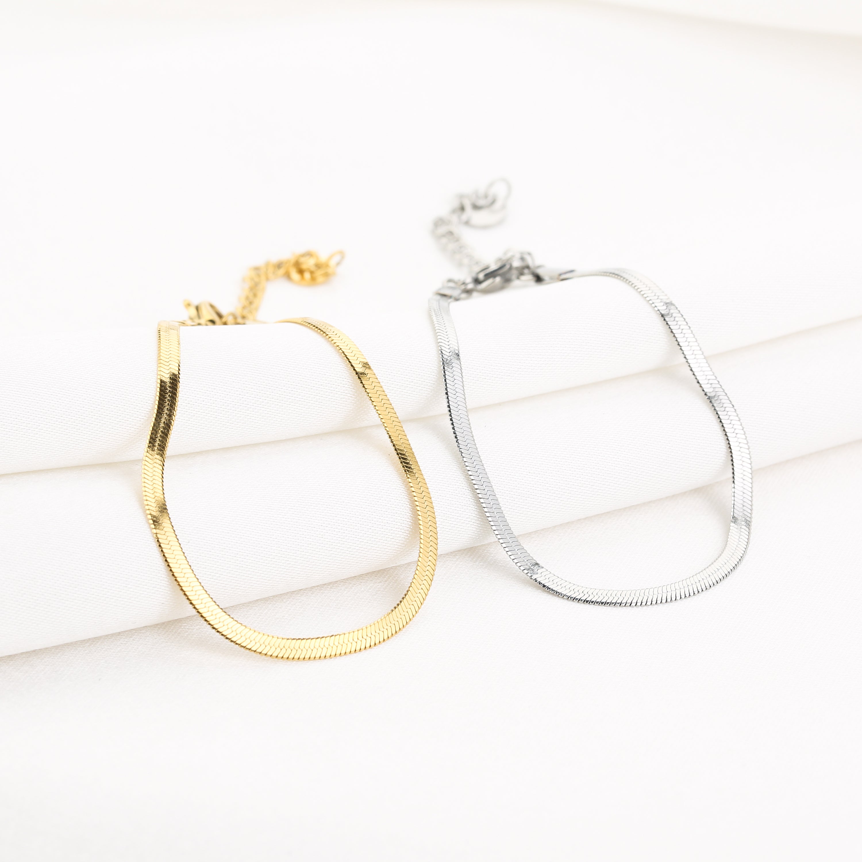Golden Snake Bracelet
