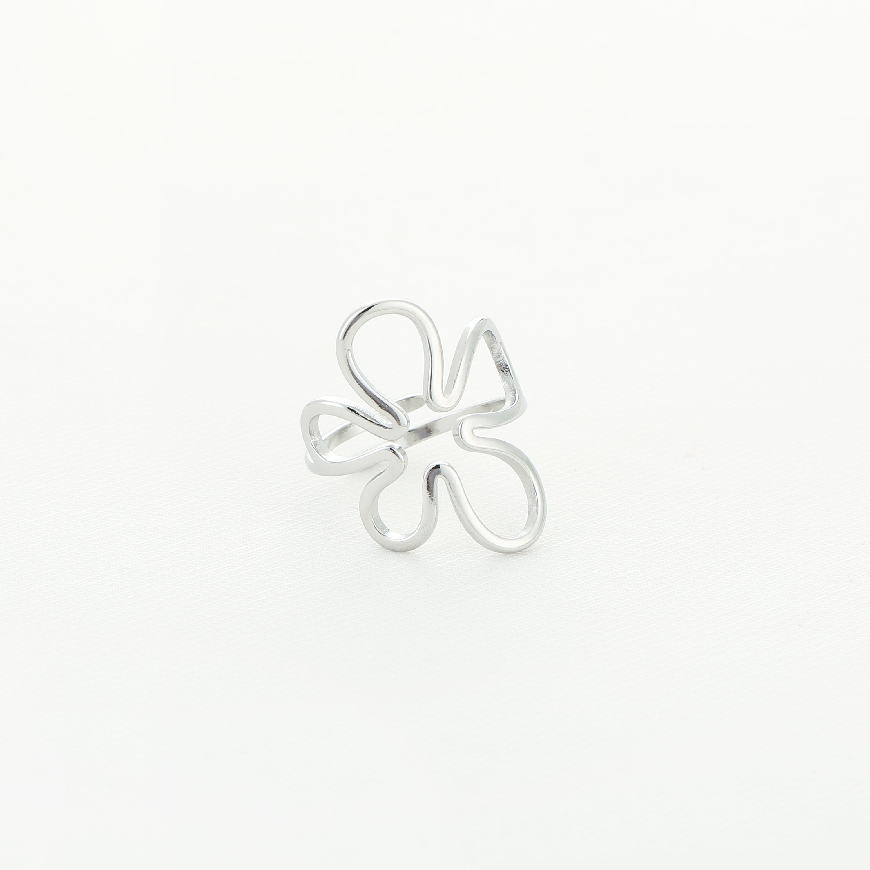 Flower Outline Ring Silver