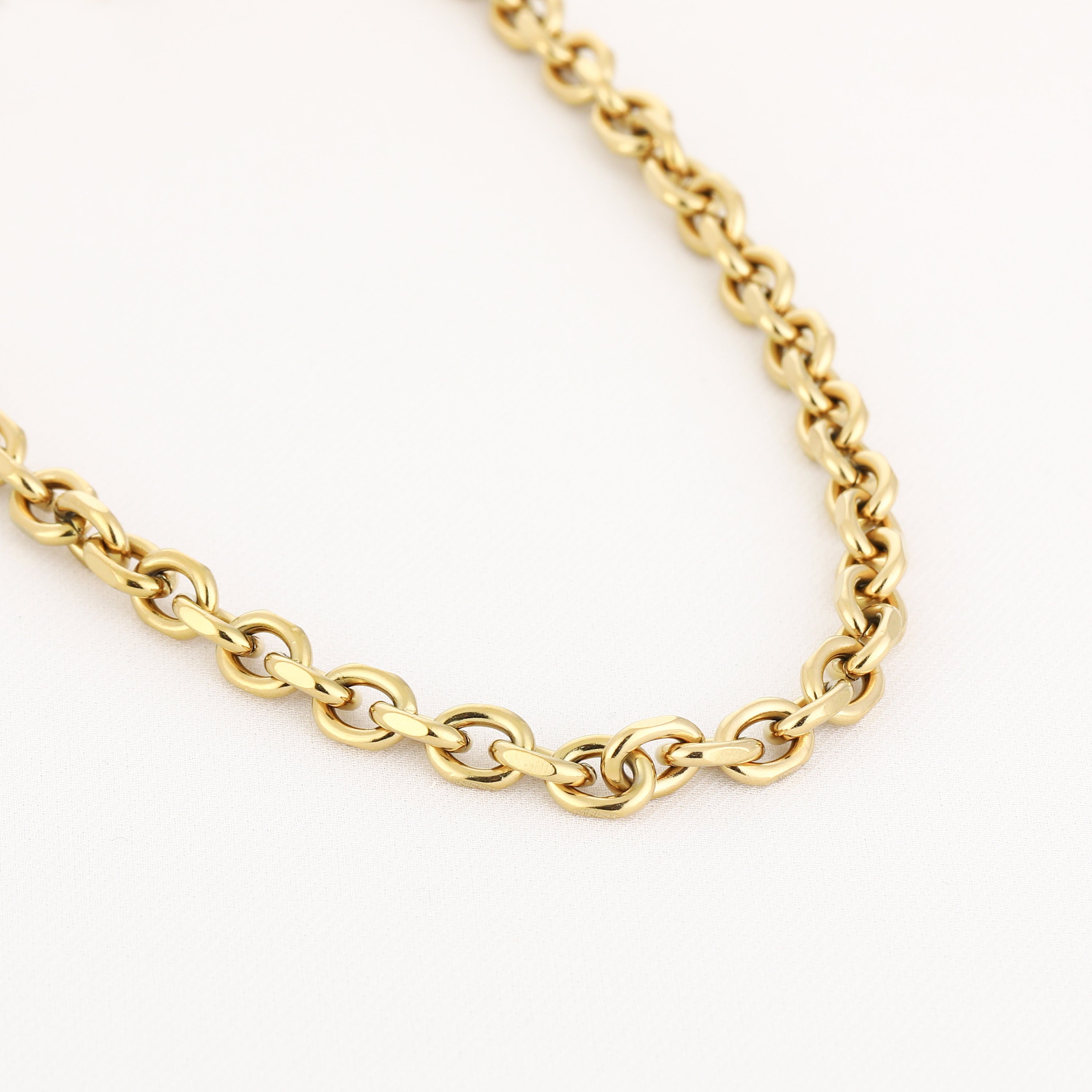 Luxe Link Chain Necklace