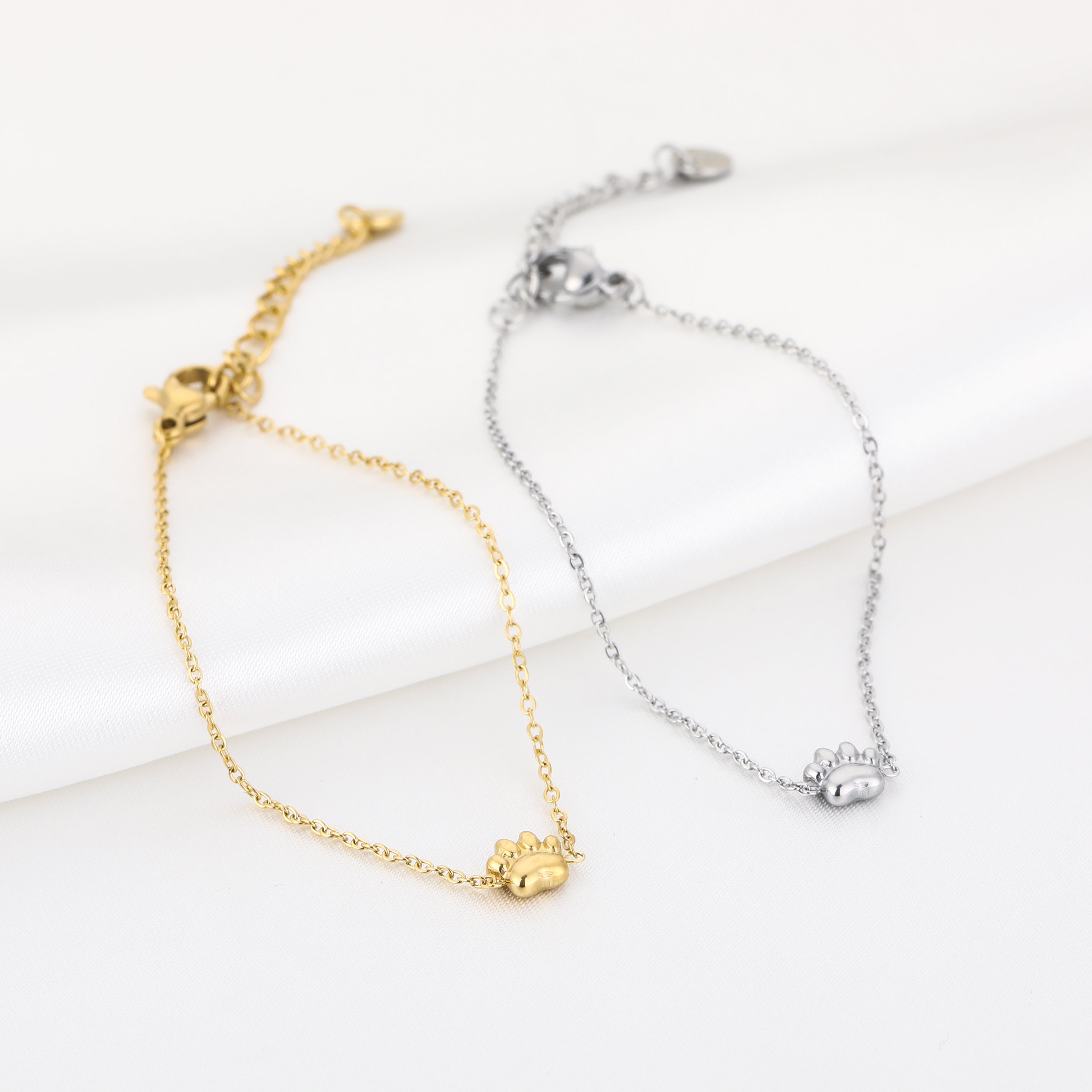 Golden Paw Bracelet