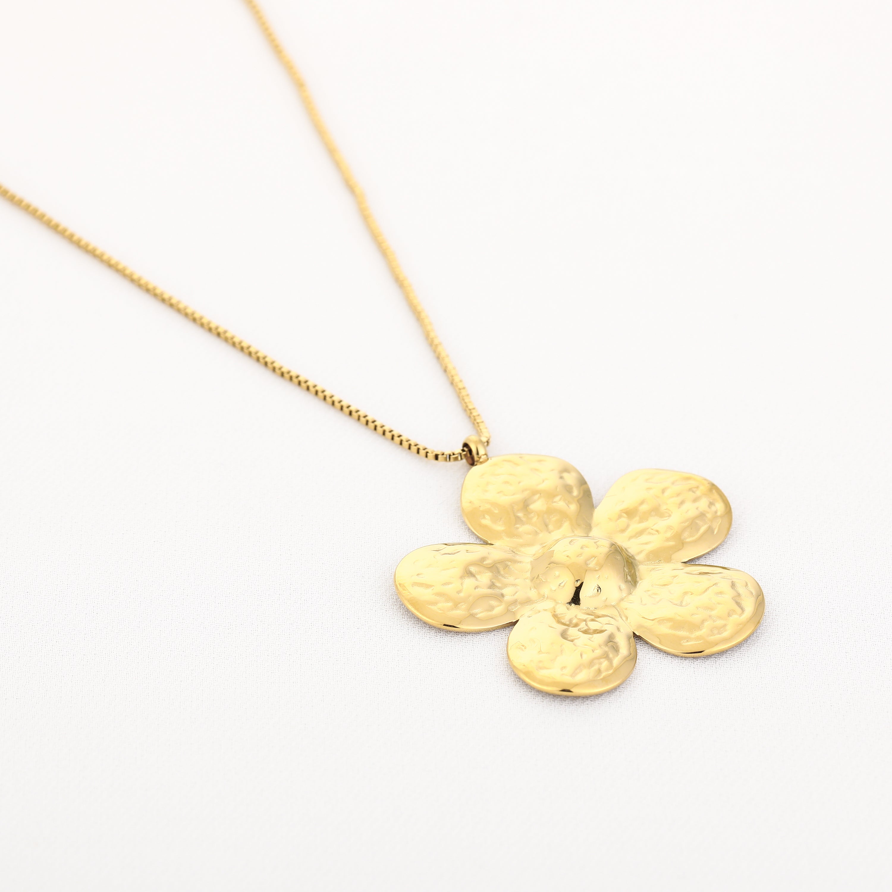 Flora Bloom Necklace Gold