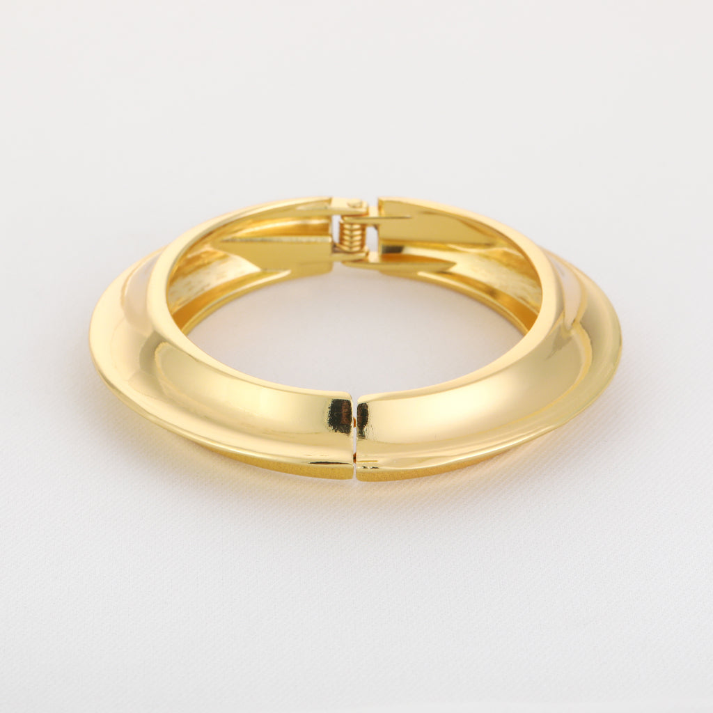 Bold Dome Bracelet Gold