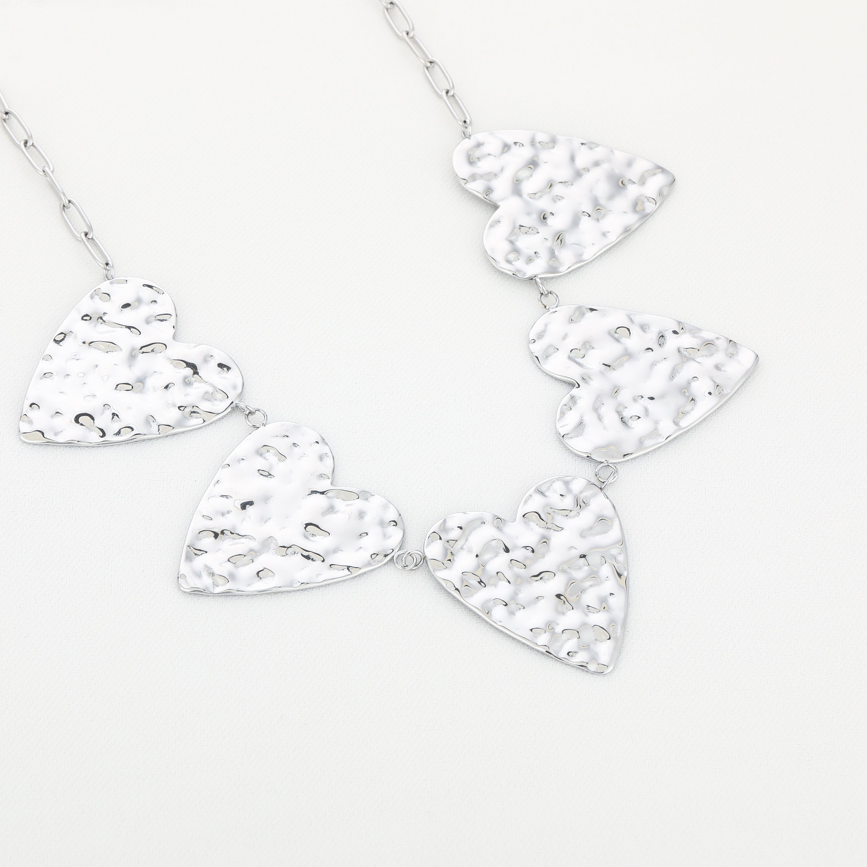 Hammered Hearts Necklace Silver