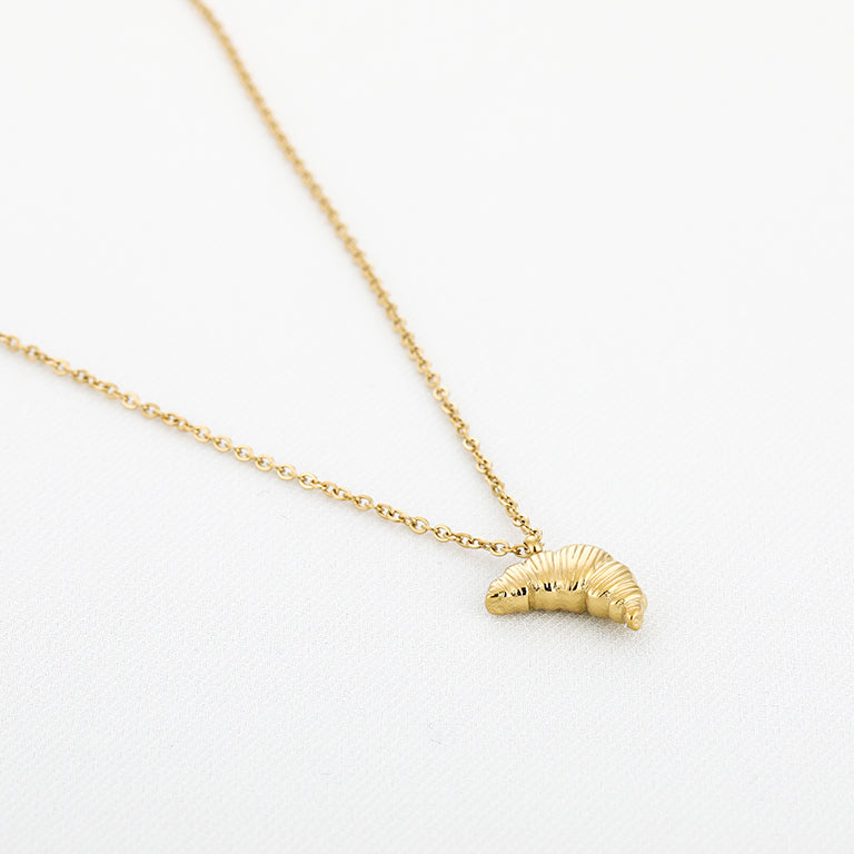 Croissant Necklace Gold