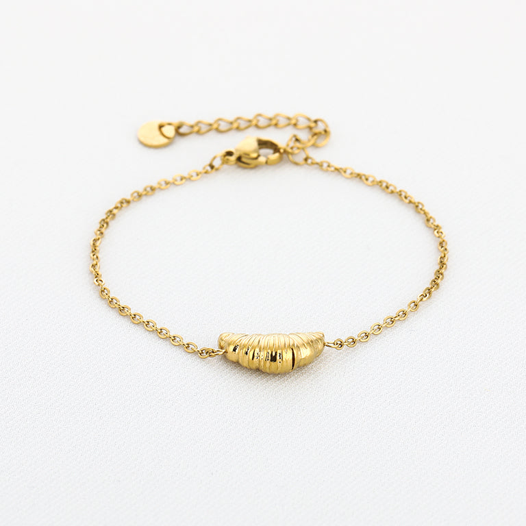 Croissant Bracelet Gold